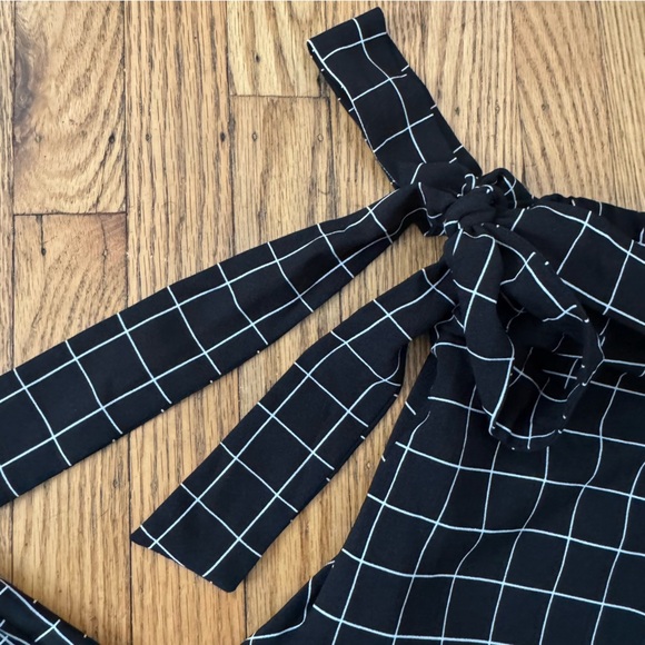 Have Black and White Checkered Pants Size M - Picture 8 of 11